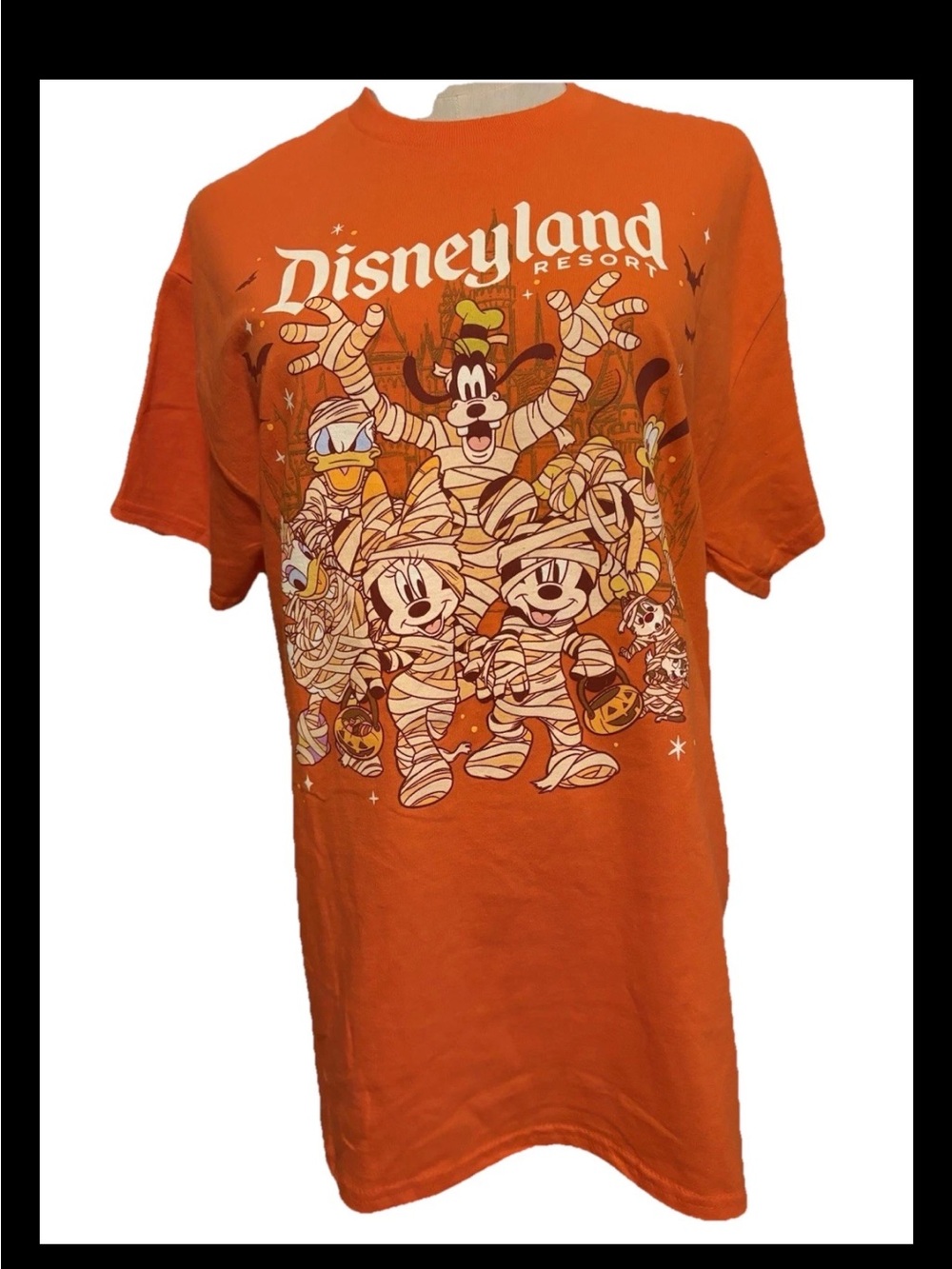 Disney Disneyland 2026 Mickey Mouse and Friends Halloween medium  T-shirt